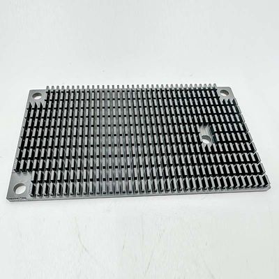 Chip di computer industriale di controllo dell'unità di elaborazione con il radiatore di alluminio della grondaia del CPU dell'orecchio