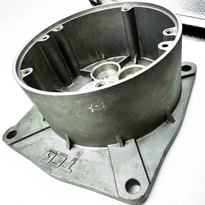 Ricambi auto bassi di alluminio della pressofusione dell'alluminio delle parti di metallo della colata di sabbia dello SGS