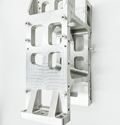 Base di alluminio di macinazione della cavità delle parti di CNC per lo Smart Camera sicurezza/del fuco senza equipaggio