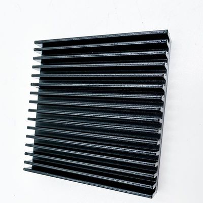 Radiatore di alluminio del dissipatore di calore di precisione dei pezzi meccanici di CNC del metallo