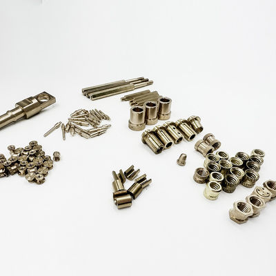 L'ottone su misura avvita/CNC d'ottone ha girato la tolleranza delle parti 0.01mm-0.05mm