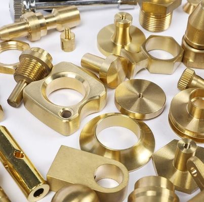 Hardware meccanico delle parti d'ottone su ordinazione non standard che lavora CNC a macchina per lavorare giro al tornio
