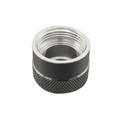 I pezzi meccanici di CNC di acciaio inossidabile collegano lo slittamento con un manicotto capo del connettore di spirale del metallo non